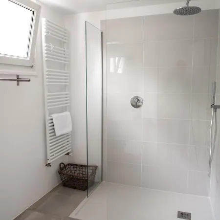 La Maison De La Cote Et Apartamento